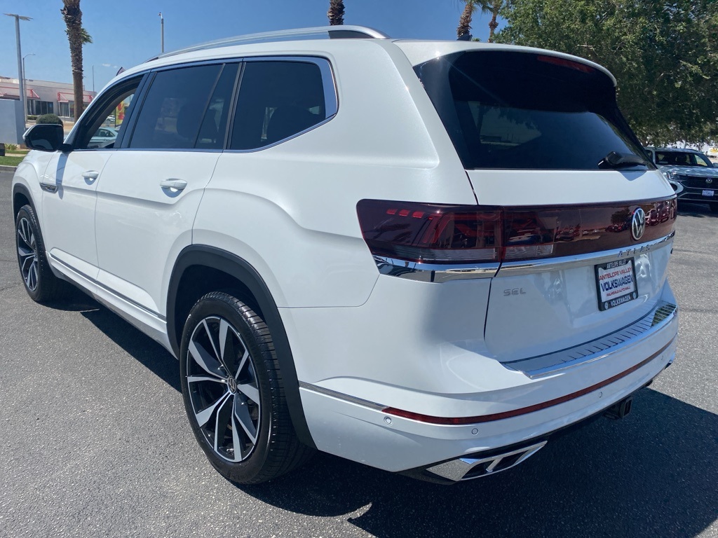 Vehicle image 6 of 35