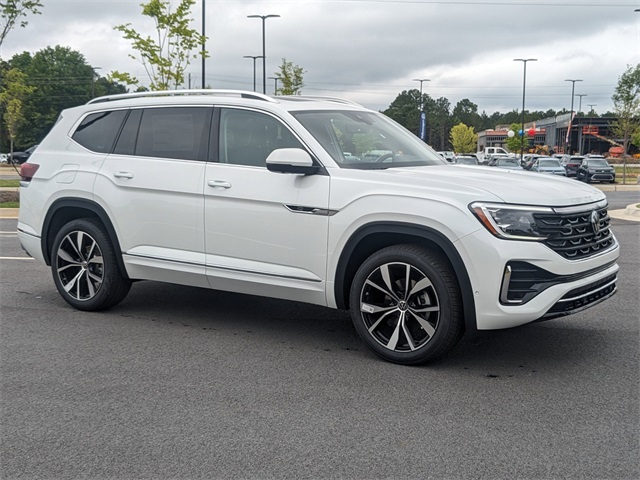 Vehicle image 3 of 30