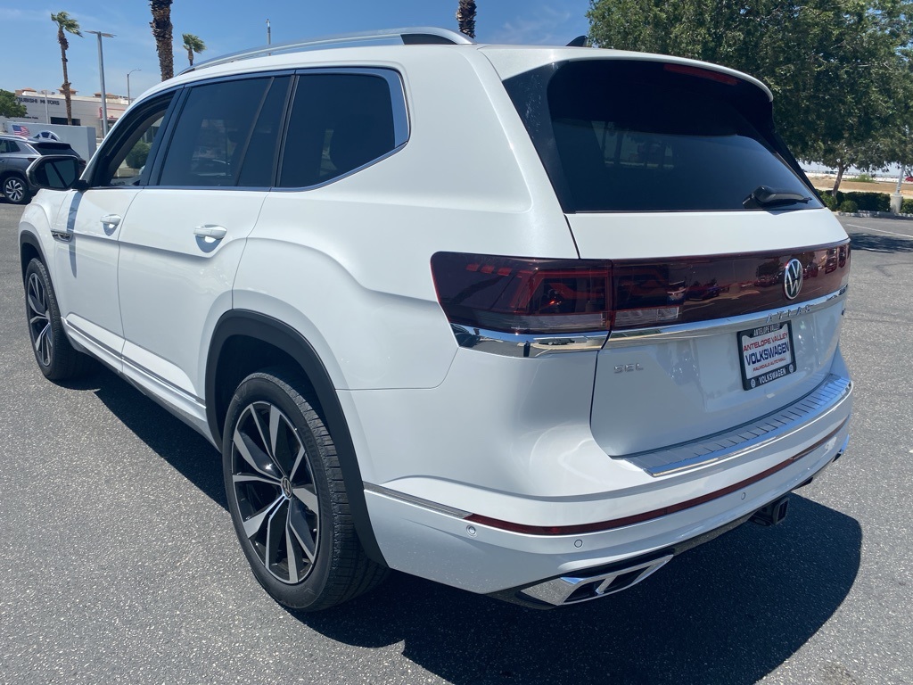 Vehicle image 5 of 36