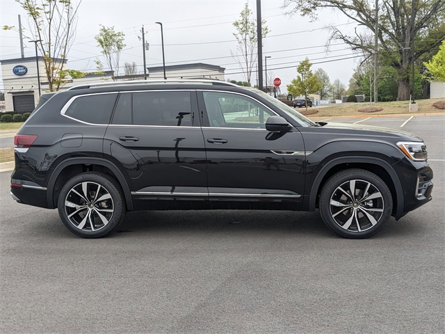 Vehicle image 4 of 30