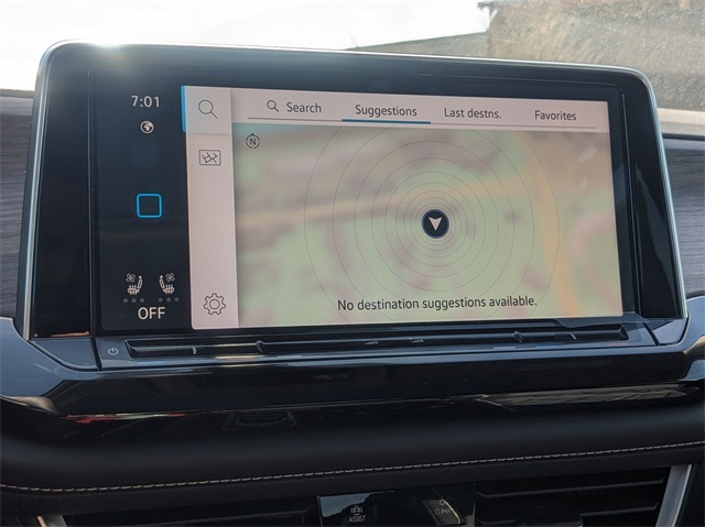Vehicle image 33 of 65
