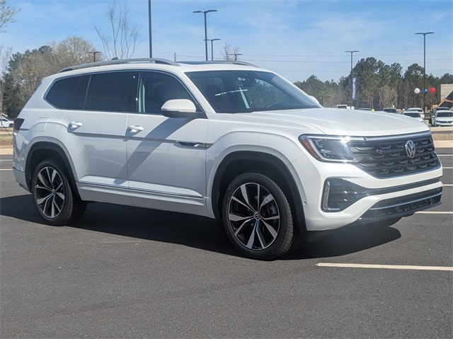 Vehicle image 7 of 65