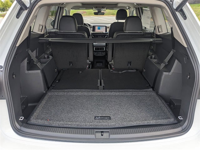 Vehicle image 12 of 29