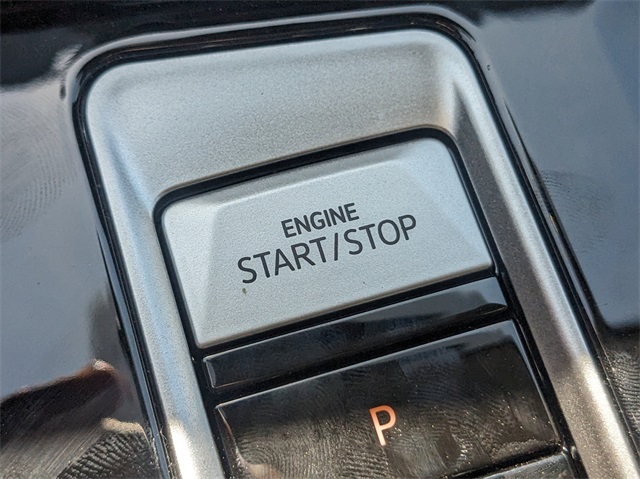 Vehicle image 62 of 63