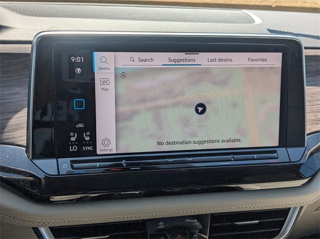 Vehicle image 33 of 63