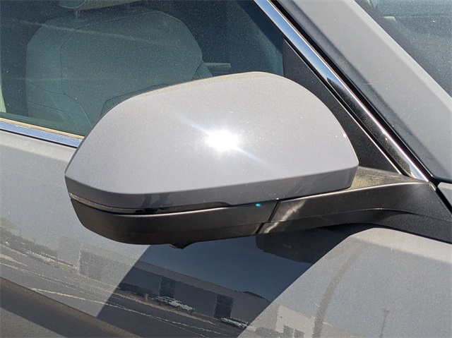 Vehicle image 43 of 63