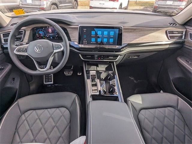 Vehicle image 12 of 37
