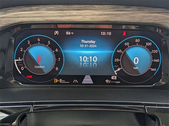 Vehicle image 14 of 37