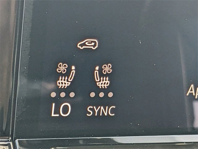 Vehicle image 15 of 37