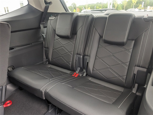 Vehicle image 12 of 29