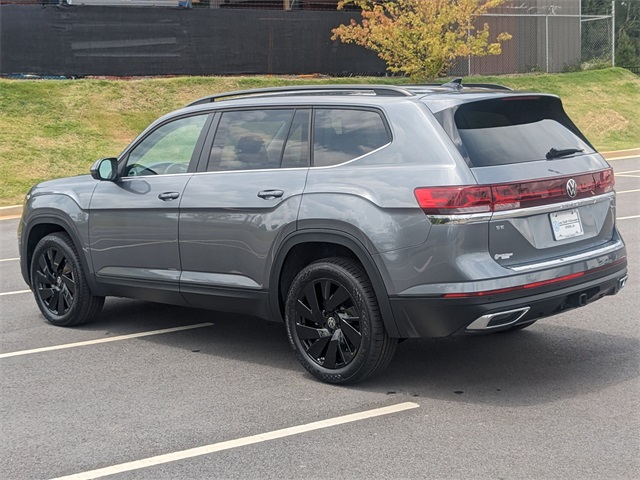 Vehicle image 7 of 29