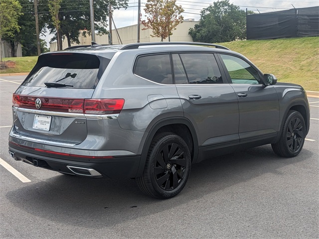 Vehicle image 5 of 29
