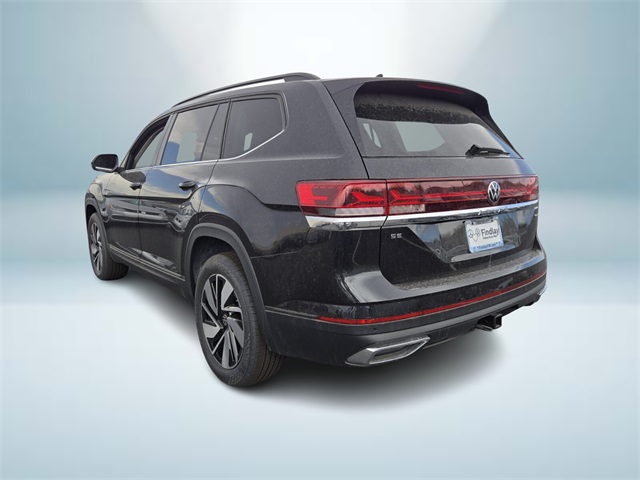 2025 Volkswagen Atlas 2.0T SE Technology Image 4 of 14