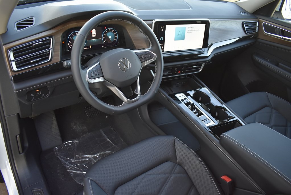 Vehicle image 9 of 20
