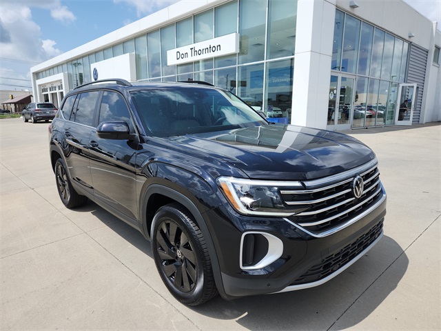 Vehicle image 4 of 28