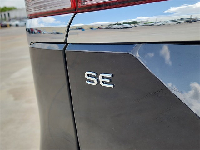 Vehicle image 28 of 28