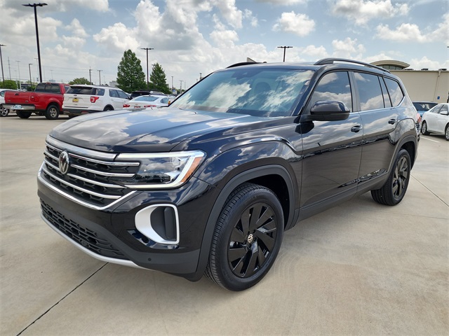 Vehicle image 1 of 28