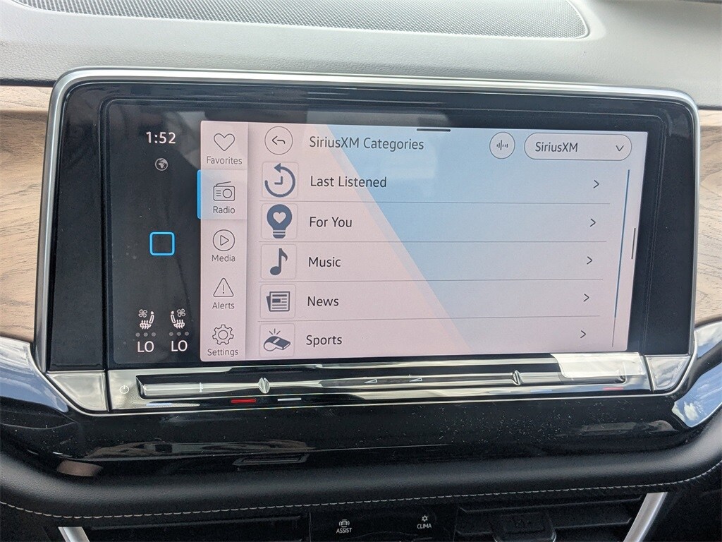 Vehicle image 20 of 36