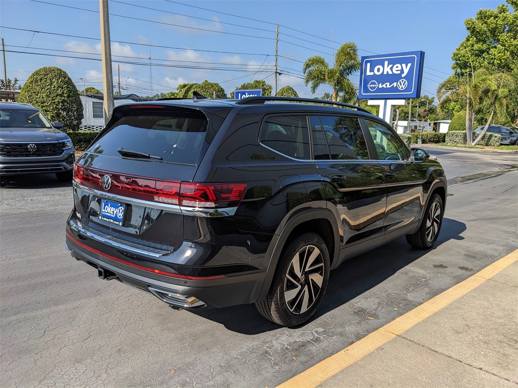 Vehicle image 4 of 26