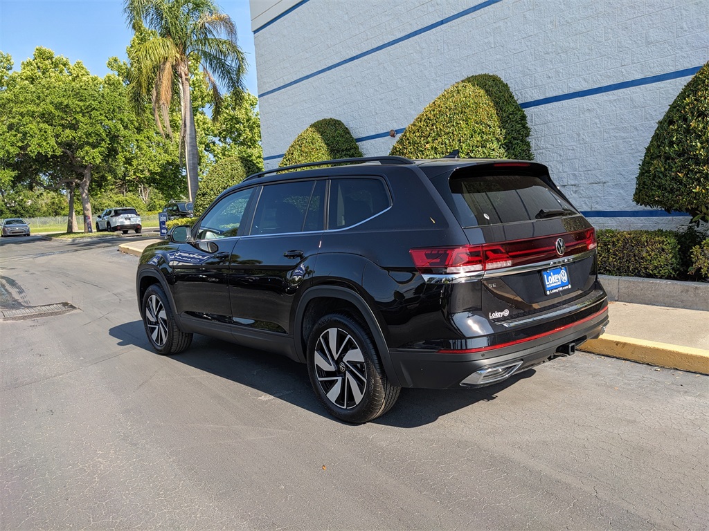 Vehicle image 5 of 26