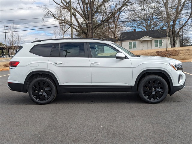 Vehicle image 4 of 31