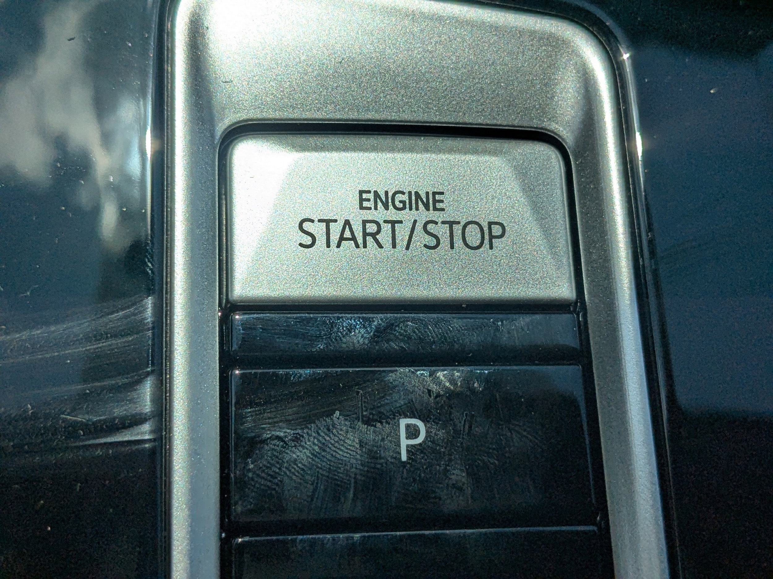 Vehicle image 28 of 37
