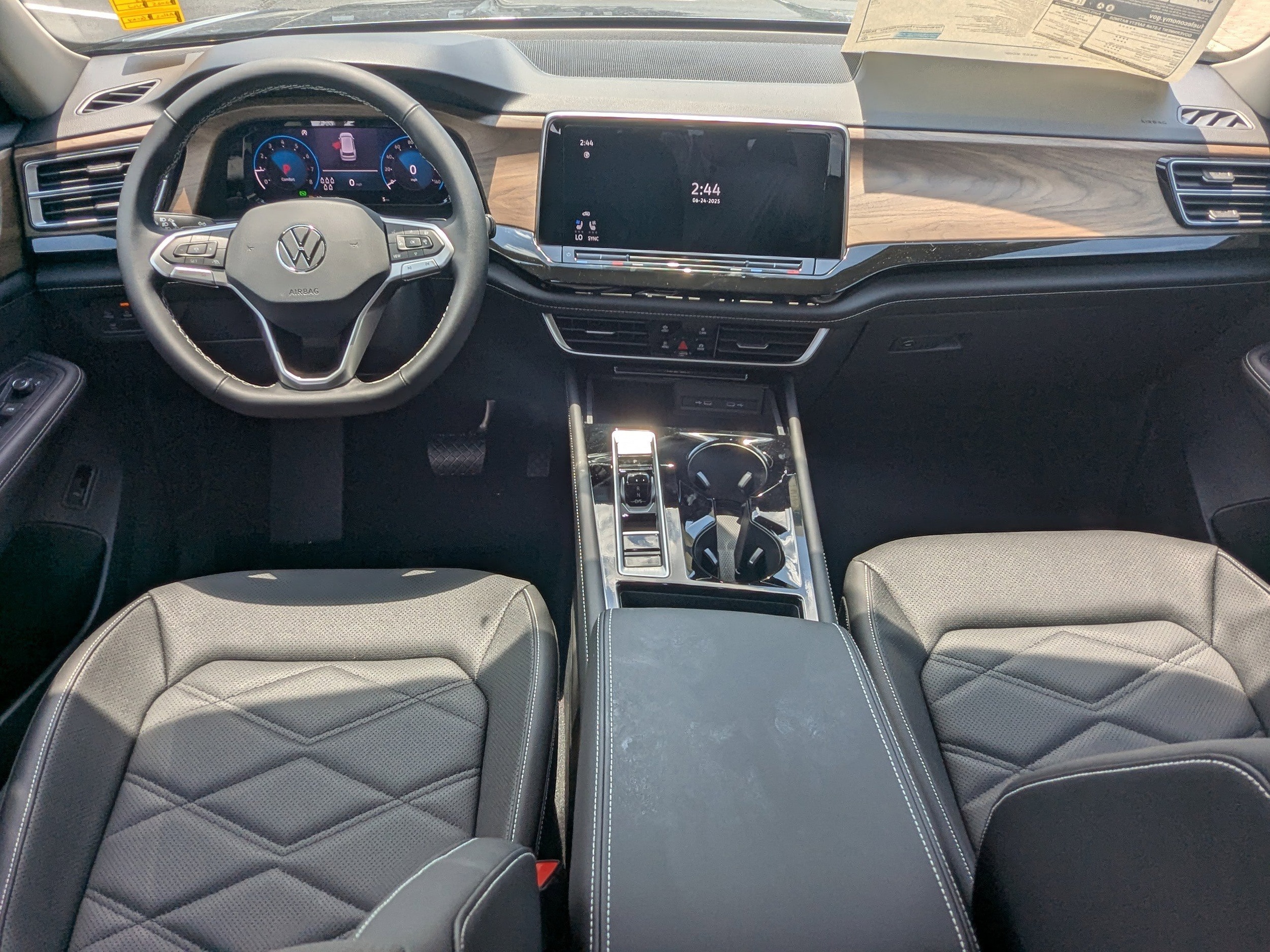 Vehicle image 13 of 37