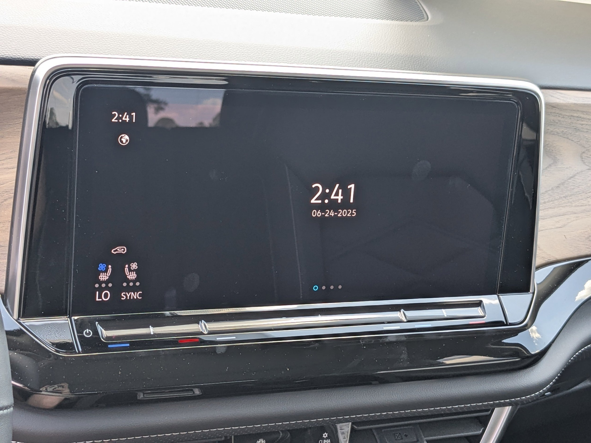Vehicle image 19 of 37