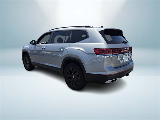 2025 Volkswagen Atlas 2.0T SE Technology Image 4 of 14