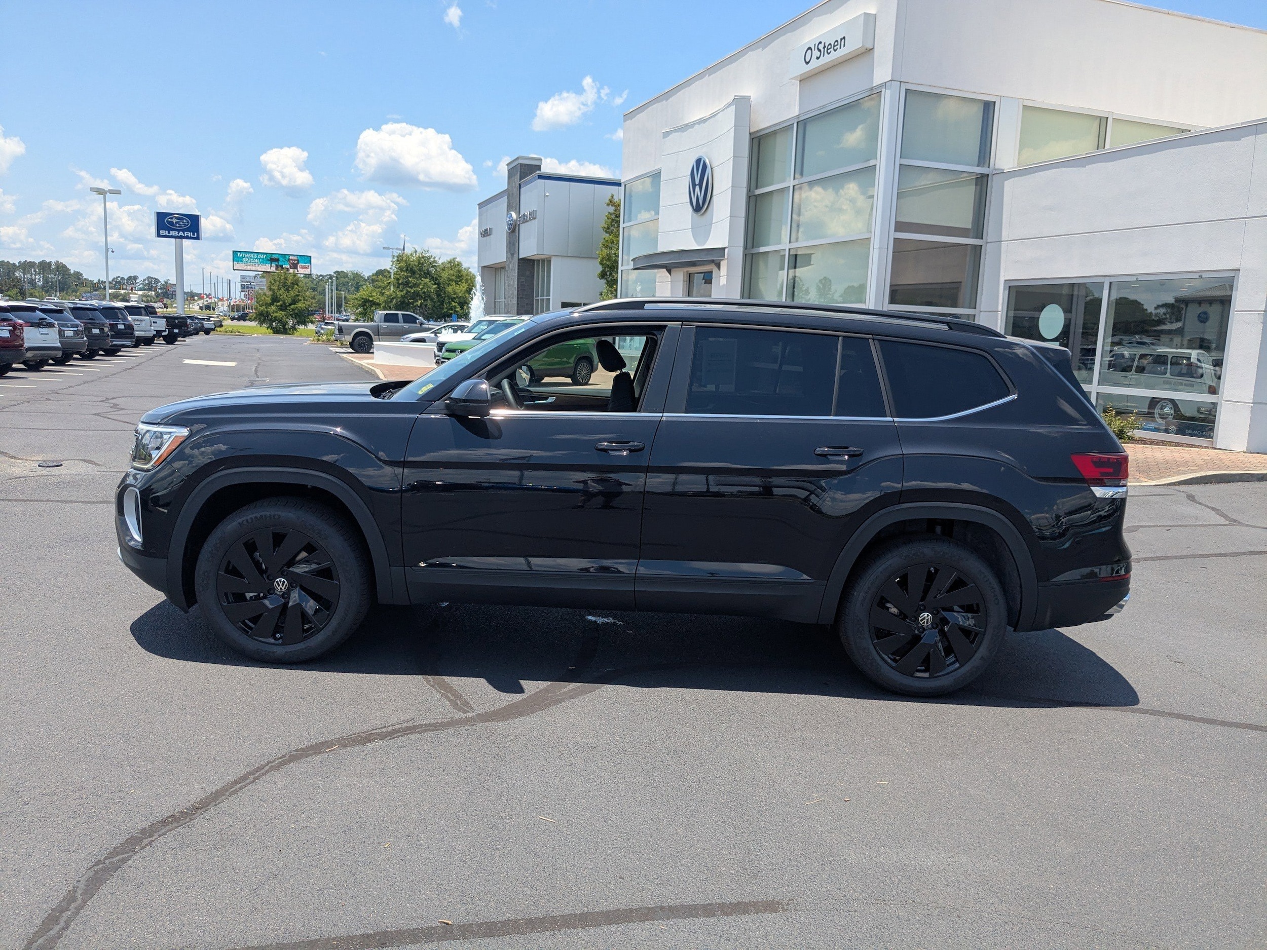 Vehicle image 9 of 36