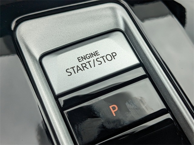 Vehicle image 29 of 30