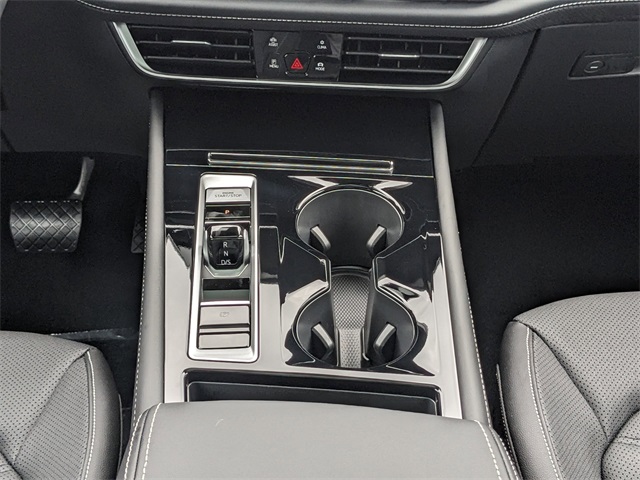 Vehicle image 20 of 30