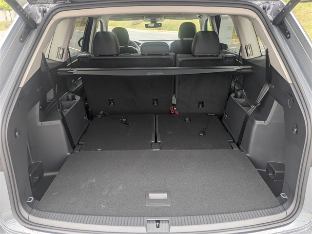 Vehicle image 12 of 30