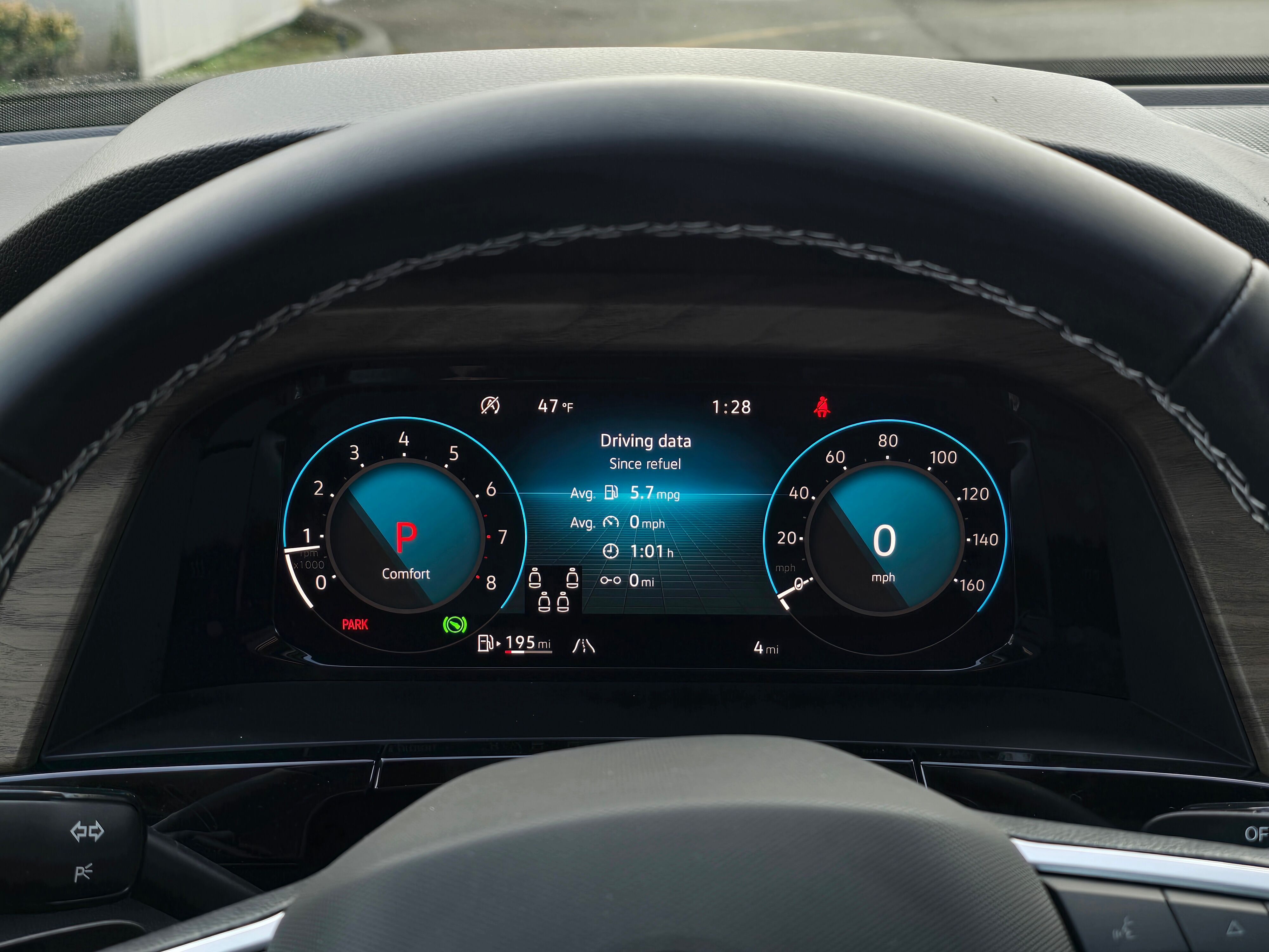 Vehicle image 10 of 42