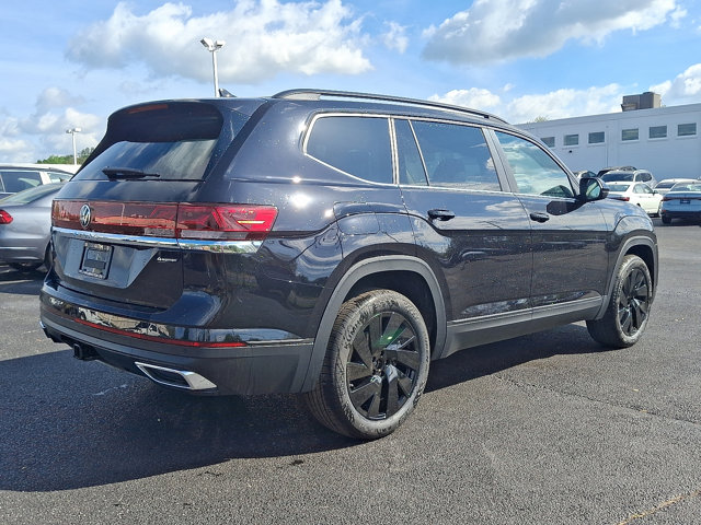Vehicle image 3 of 20