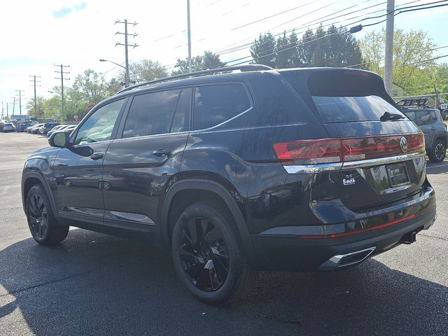 Vehicle image 4 of 20