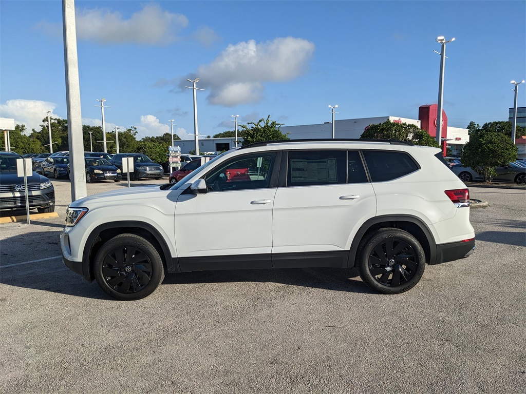 Vehicle image 8 of 25