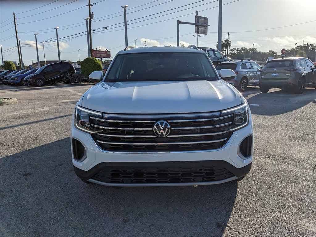 Vehicle image 3 of 25