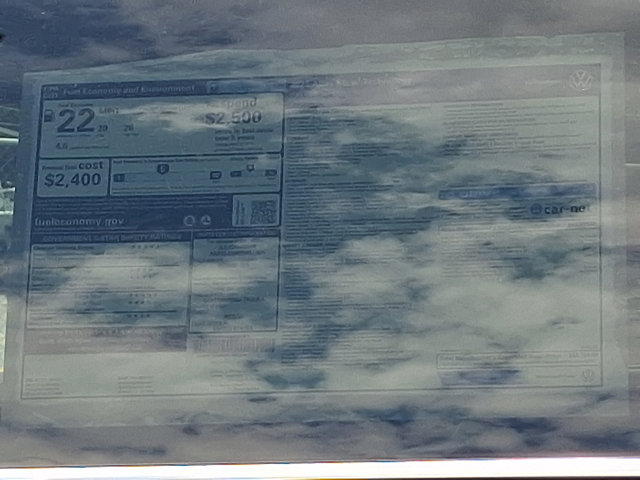 Vehicle image 17 of 18