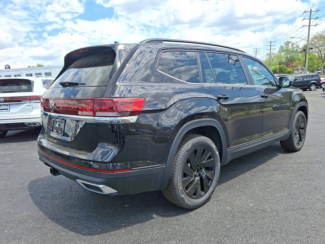 Vehicle image 3 of 18