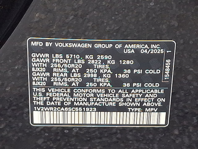 Vehicle image 16 of 18