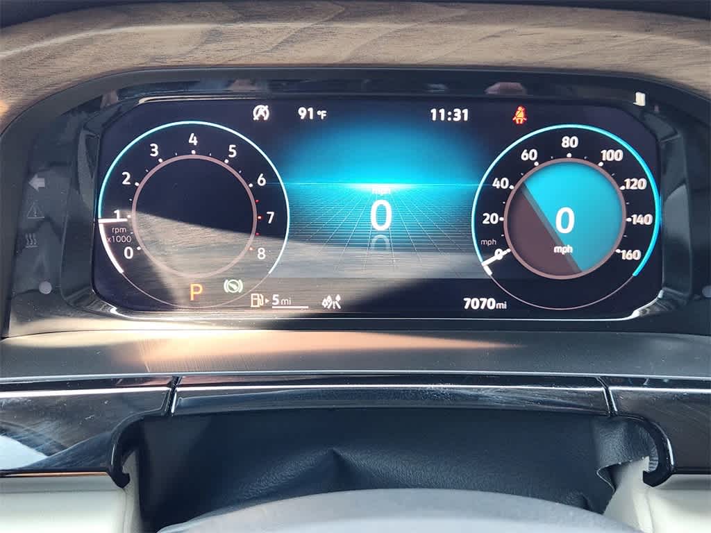 2025 Volkswagen Atlas 2.0T SE Technology Image 16 of 32