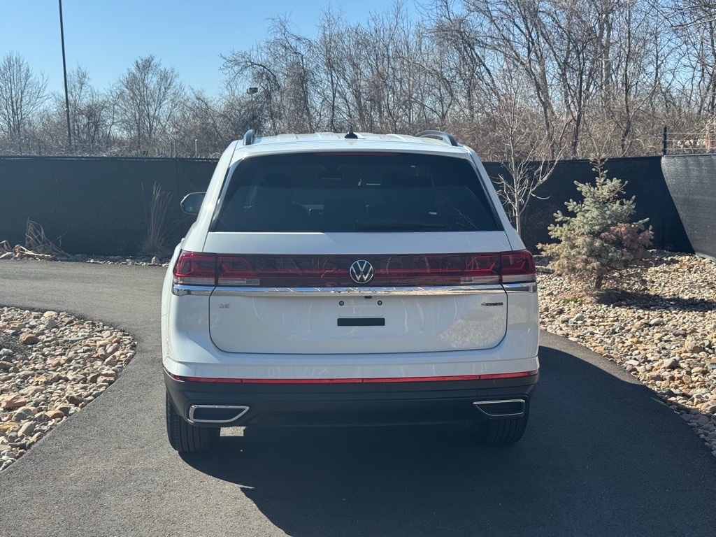 Vehicle image 6 of 35