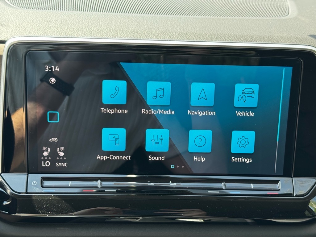 Vehicle image 29 of 36