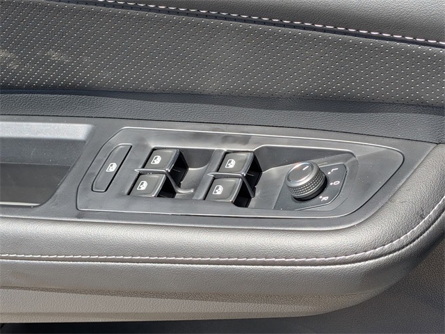 Vehicle image 26 of 26
