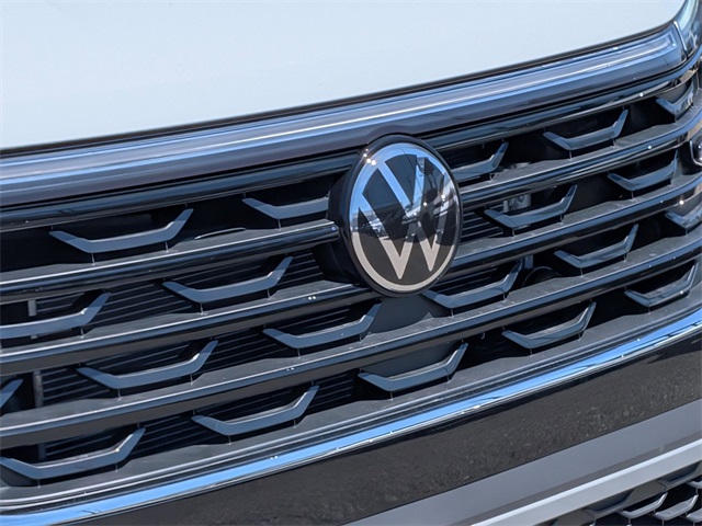 Vehicle image 20 of 26