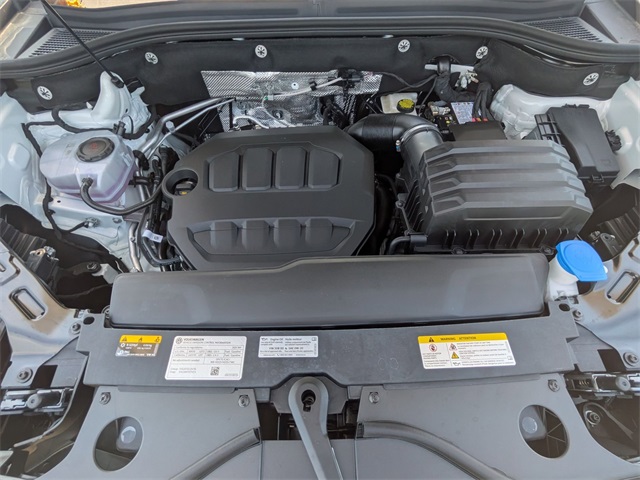 Vehicle image 7 of 26