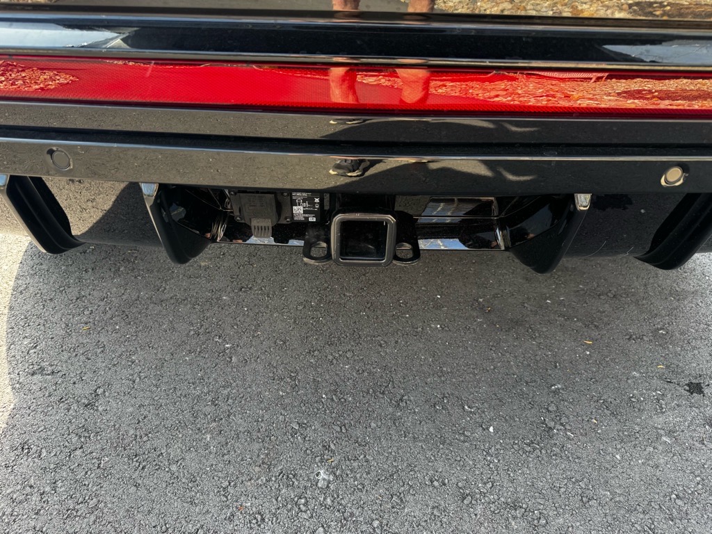 Vehicle image 20 of 42
