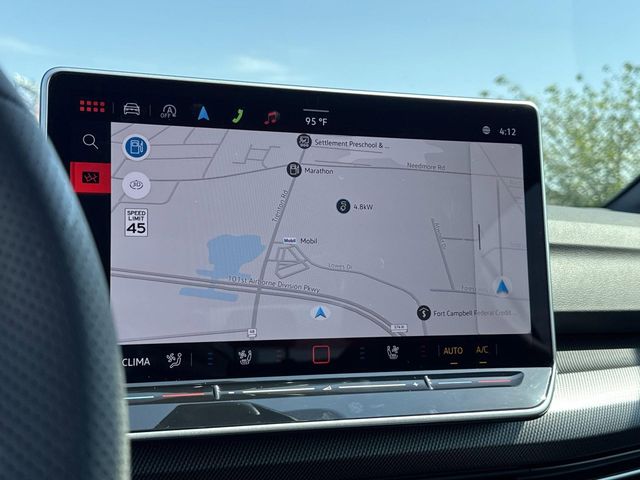 2025 Volkswagen Golf GTI SE Image 21 of 29