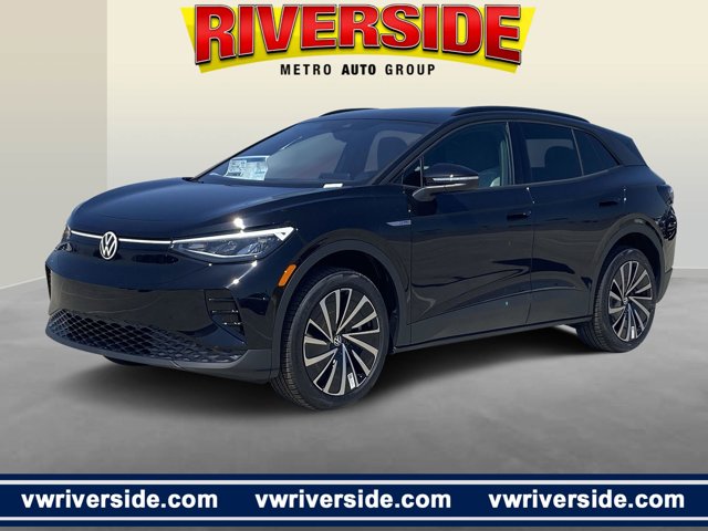 Vehicle image 2 of 17